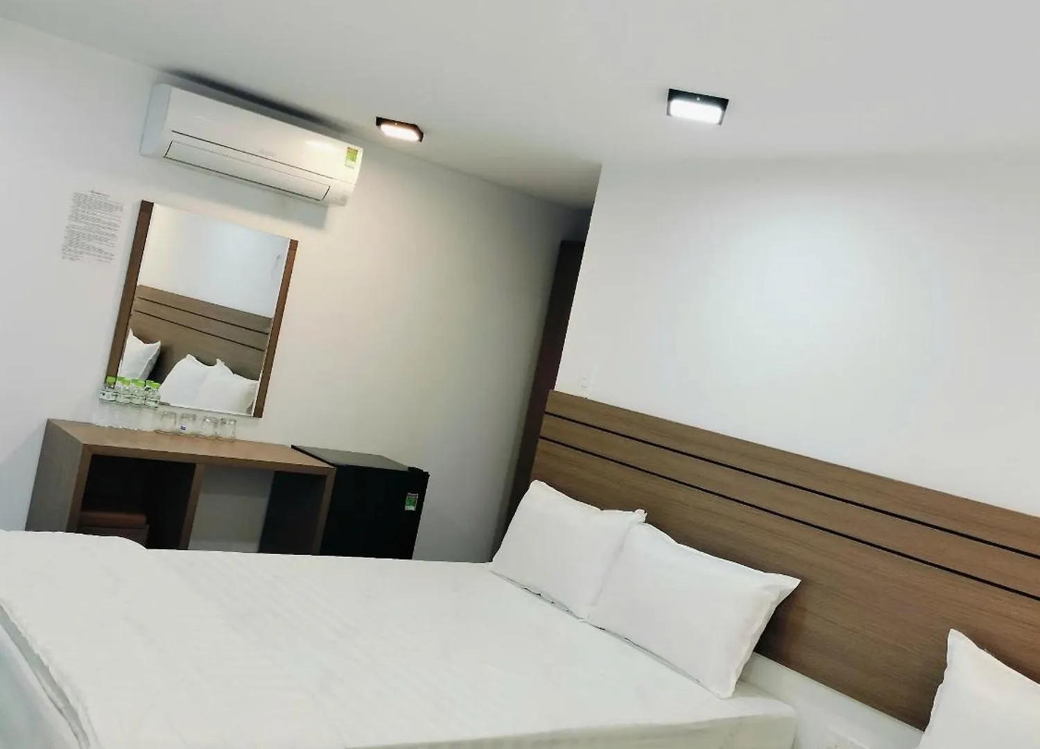 Ariana Hotel Nha Trang 2*,